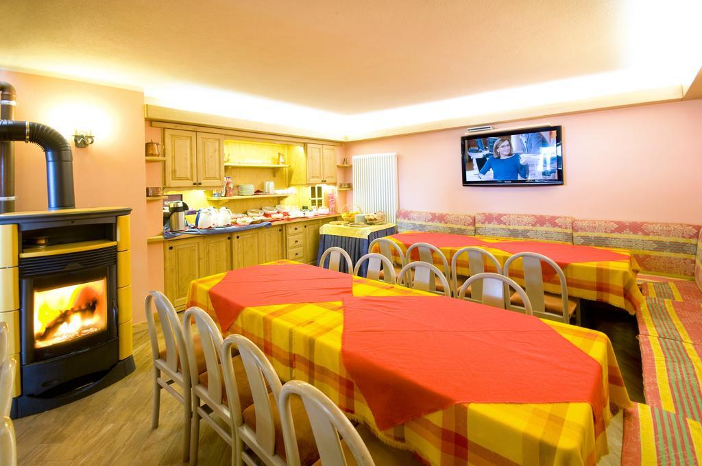 הוילה ואלדיסוטו Chalet Dei Rododendri מראה חיצוני תמונה